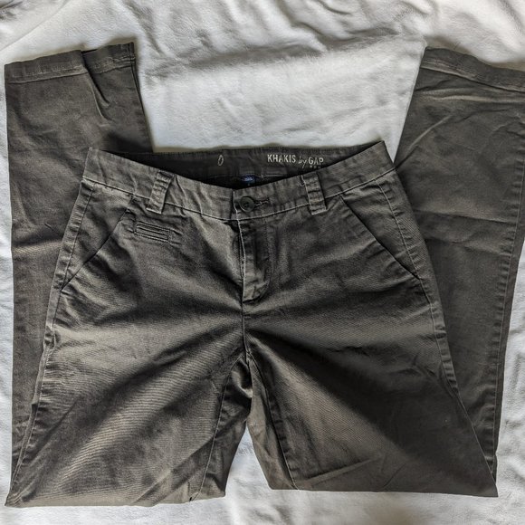 Khakis by Gap - Picture 2 of 2